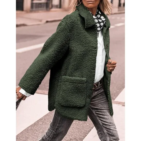 Trendy Women's Sherpa Fleece Jacket with Lapel Collar - Cozy Winter Essential